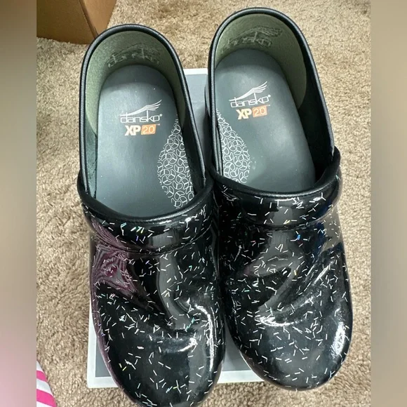 Dansko clogs - Picture 7 of 7